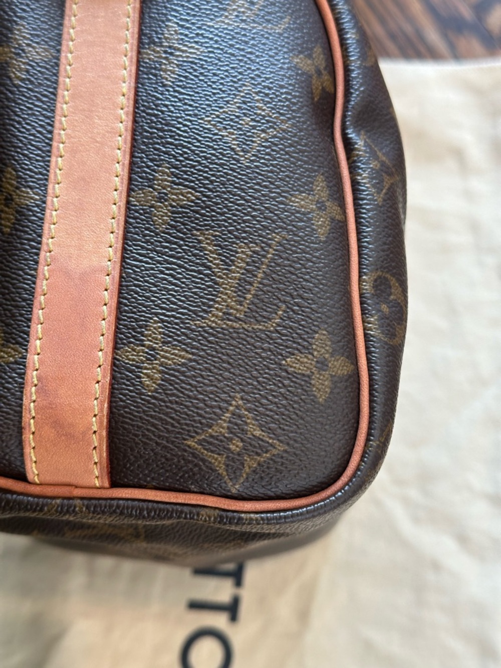 Louis Vuitton Monogram Speedy Bandouliere 25 - Picture 8 of 16